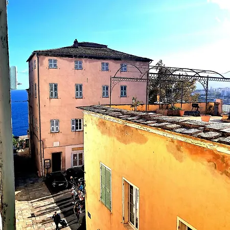Casa Vittoria Apartment *